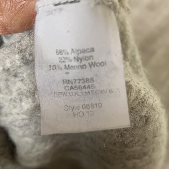 Jcrew grey sweater size Xs - Picture 5 of 5